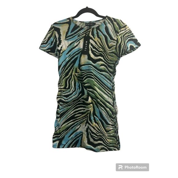 ✨Motel Warped Zebra Blue Freya Mini Sz Large Dress✨ - Picture 5 of 8